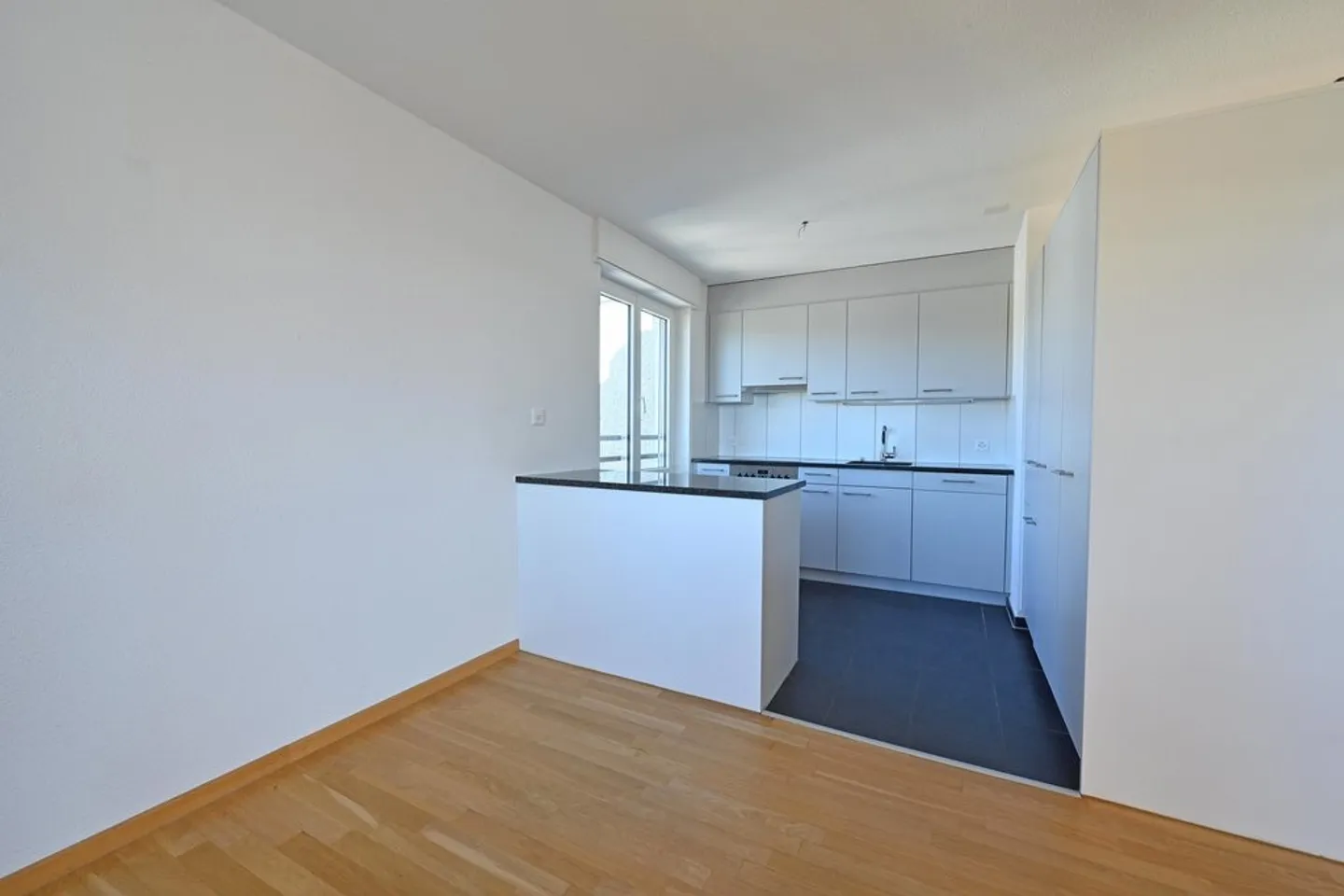 Appartement 4.5 pièces - Photo 7 sur 12