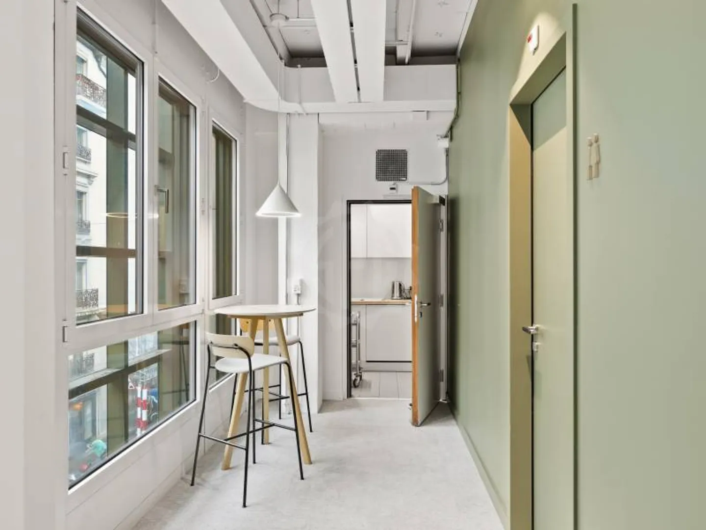 Office 3 rooms - Photo 11 of 11