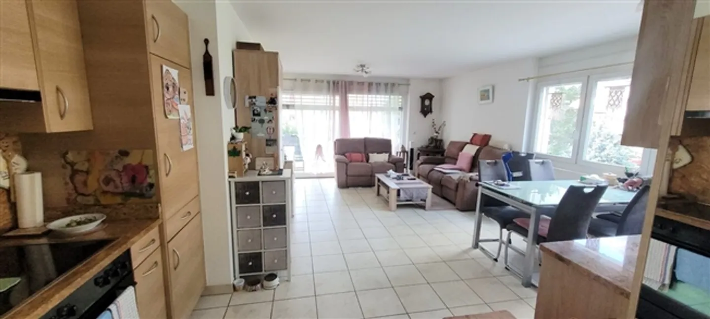 Appartement 2,5 pièces à Saxon - Photo 2 sur 4