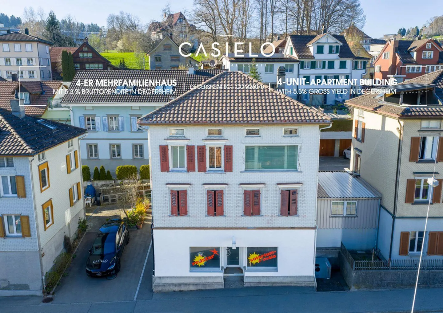 Immeuble multifamilial de 4 unités avec un rendement brut de 5,3 % dans un emplacement central - Photo 1 sur 13