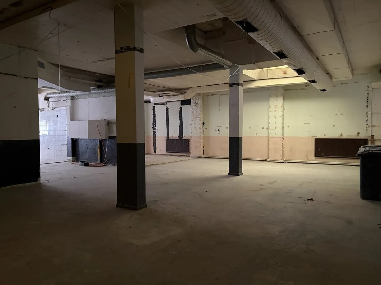 Arcade spaziosa e luminosa nel cuore degli Acacias - 243 m2 - Foto 6 di 7