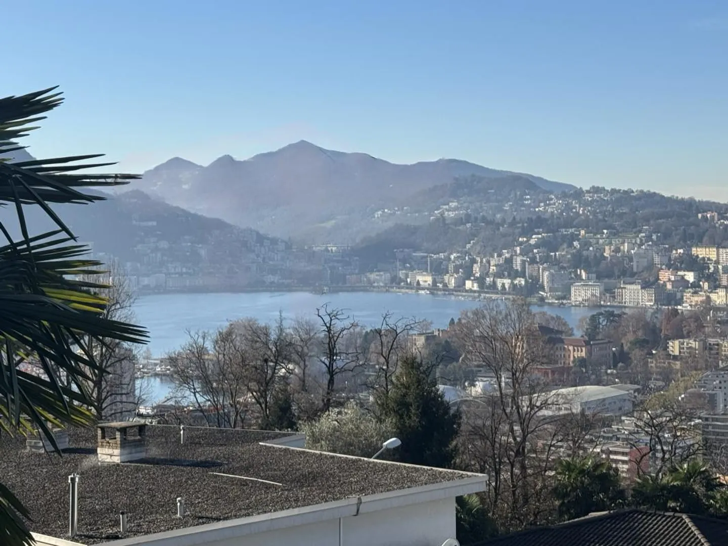 Duplex esclusivo con vista lago - Foto 3 di 16