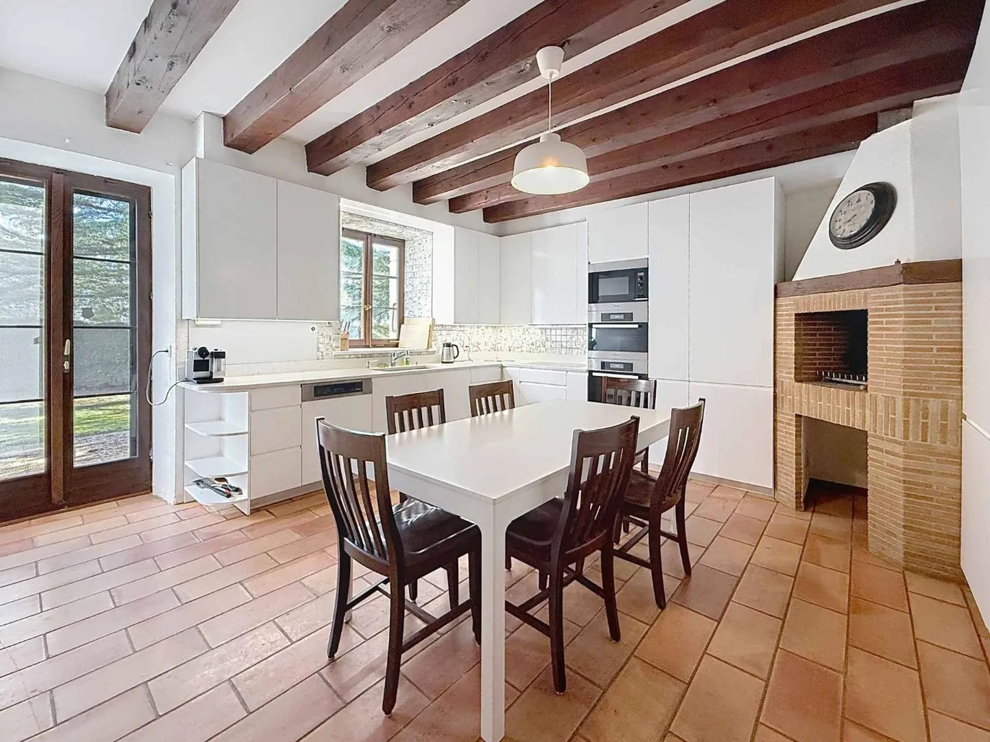 CO-ESCLUSIVITÀ! Magnifica proprietà caratteristica vicino a Nyon - Foto 6 di 13