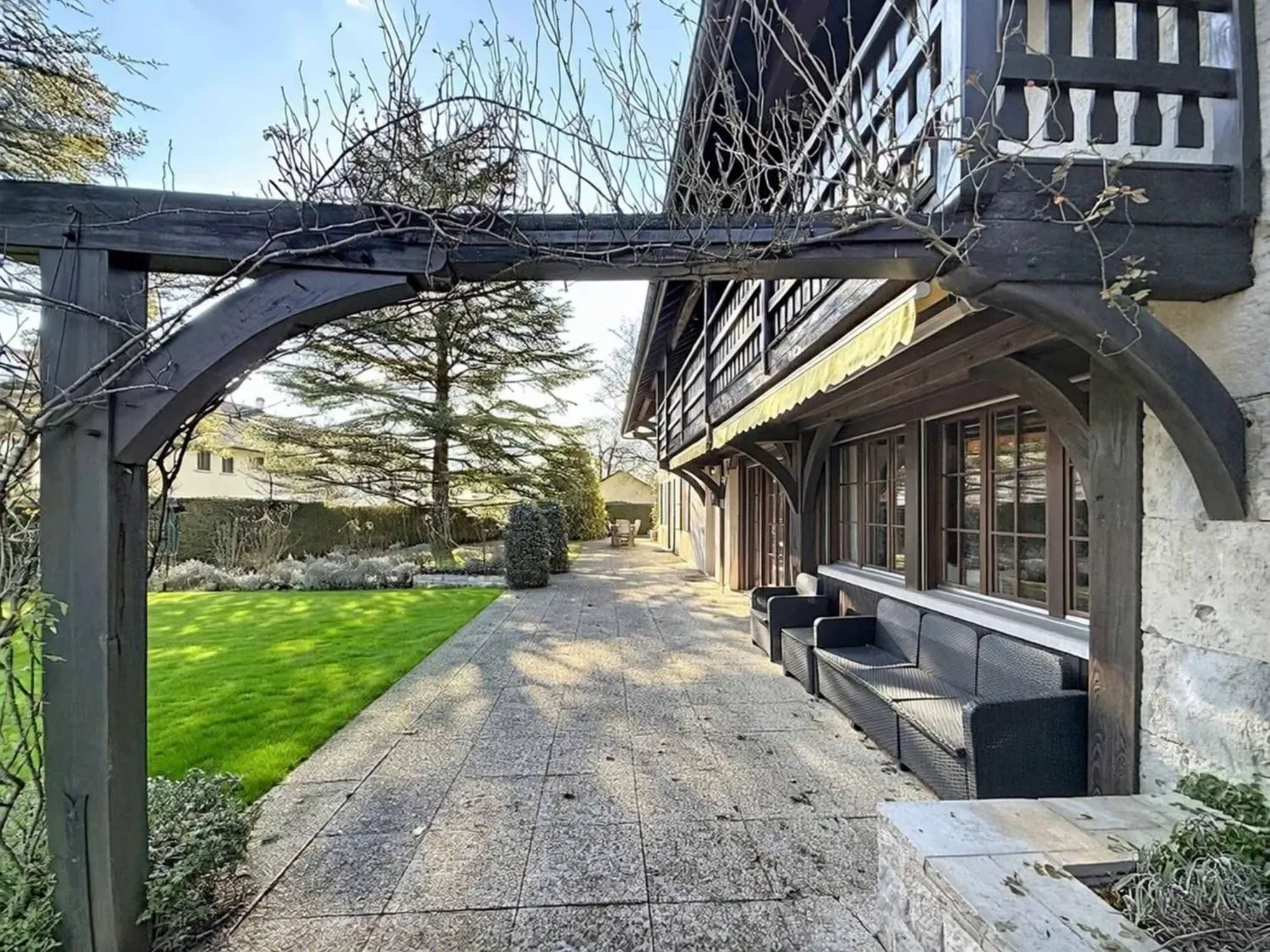 CO-ESCLUSIVITÀ! Magnifica proprietà caratteristica vicino a Nyon - Foto 12 di 13