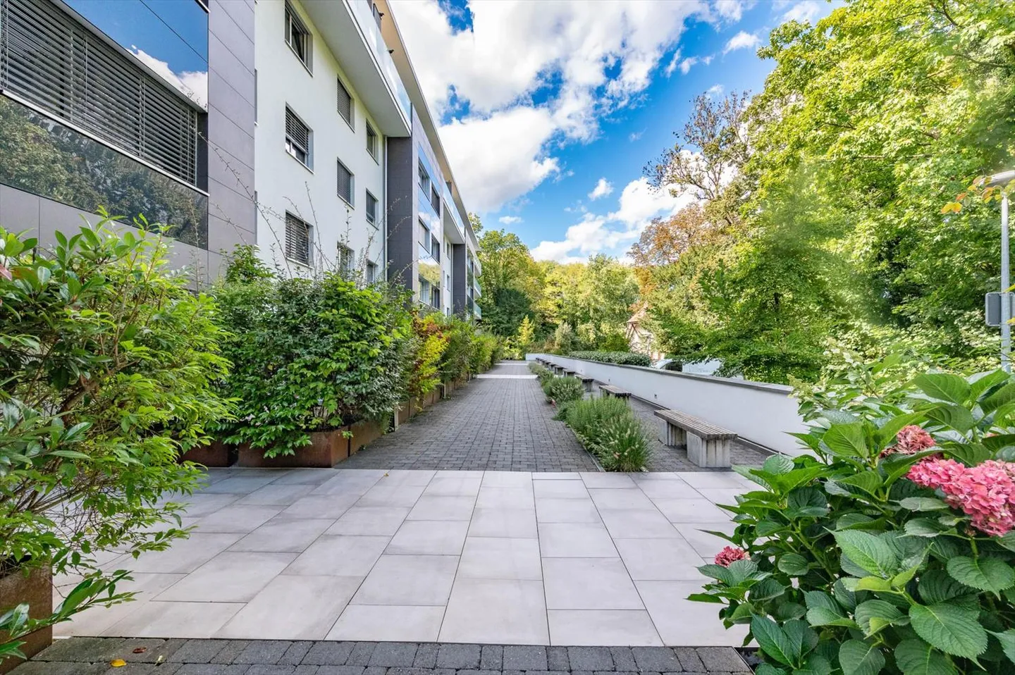 Superb 5.5-room apartment with a garden in the center of Nyon - Photo 10 of 10