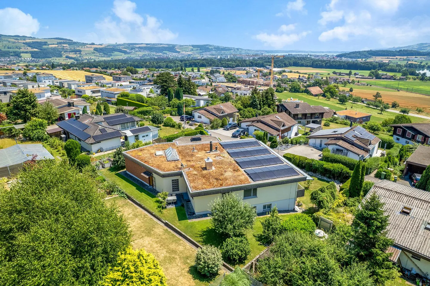 Charmante maison de campagne de 10,5 pièces - idyllique et spacieuse - Photo 2 sur 13