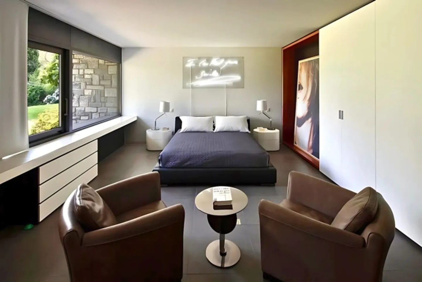 «Prestigeträchtige moderne Villa» - Foto 10 von 10