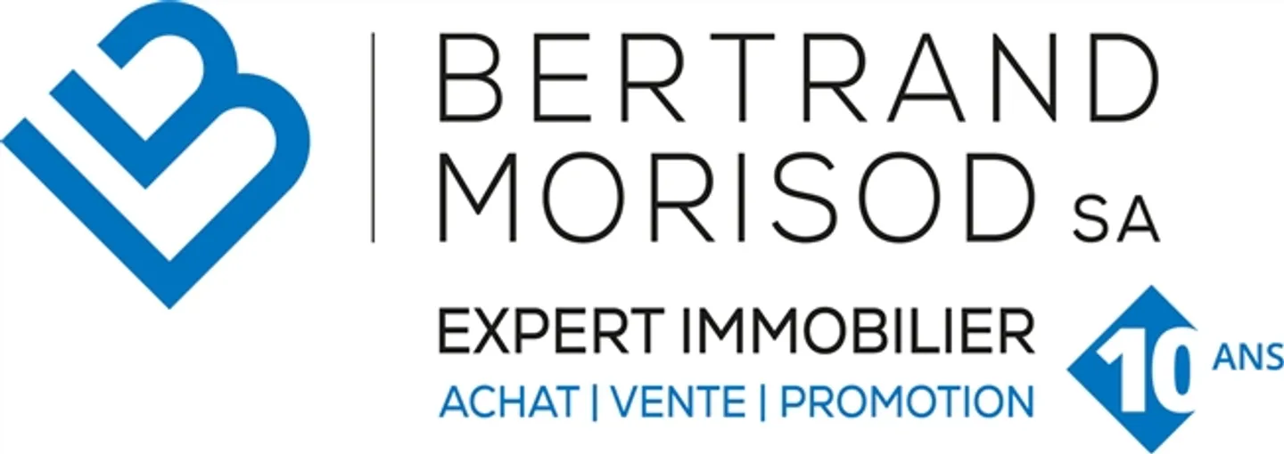 MIXED-USE BUILDING - EXCLUSIVE - Photo 2 of 2