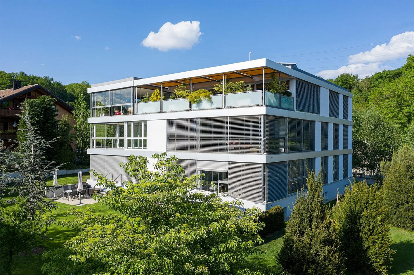 Exklusive Wohnung 131m2 - Eigentumsstandard - Grosser Hobbyraum! - Photo 1 sur 13