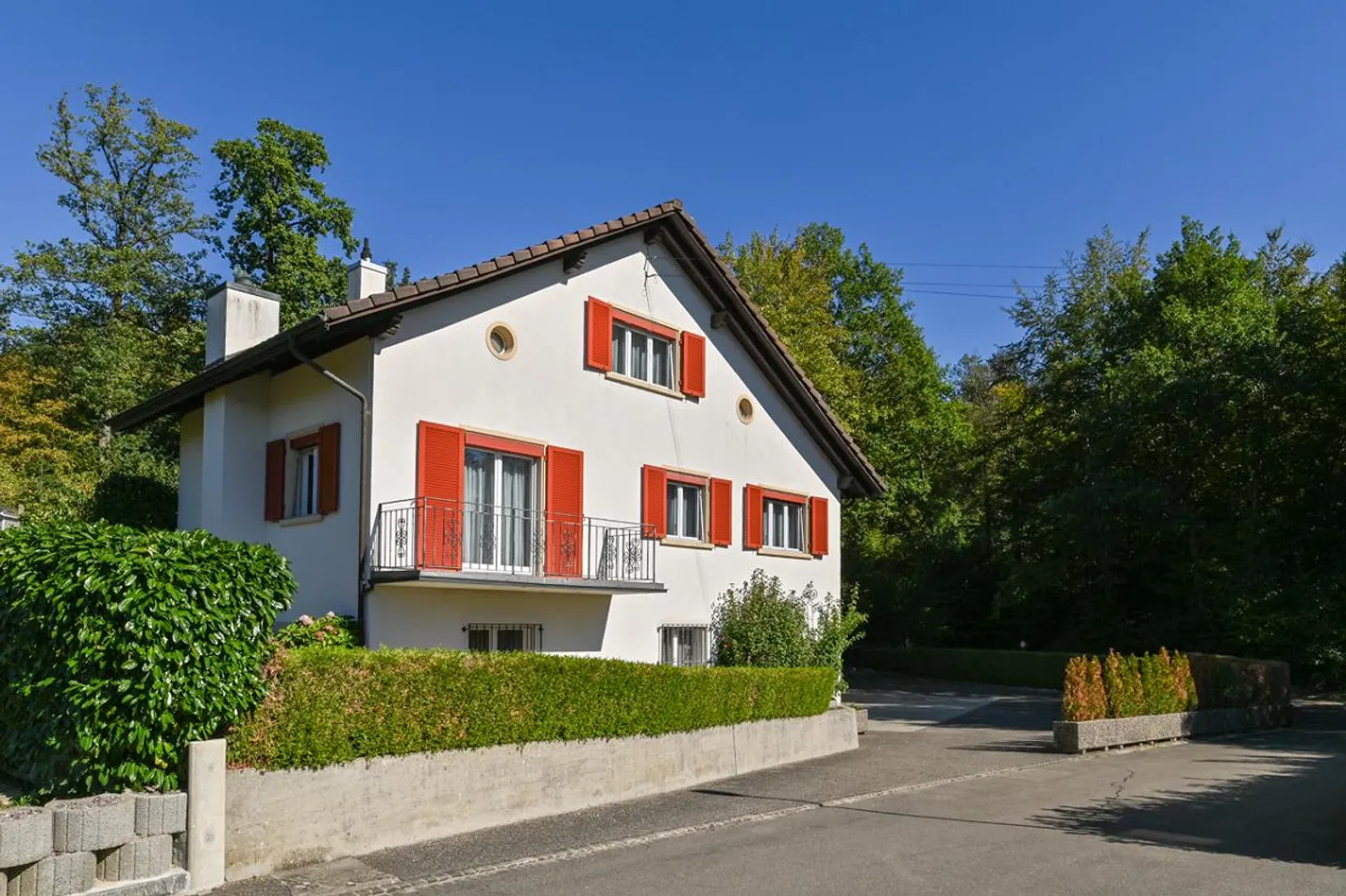 Charmantes Freistehendes Haus mit Garten - Foto 18 von 22