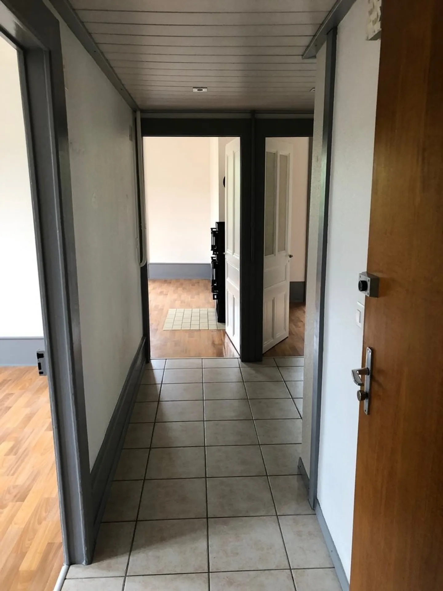 Appartement 4 pièces - Photo 4 sur 12