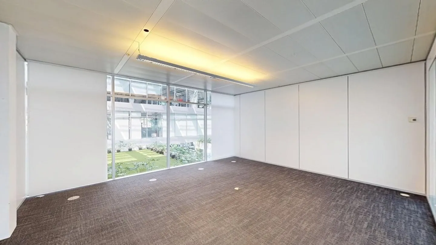 Modular and fully equipped offices in the heart of Malley-Gare - Photo 5 of 12