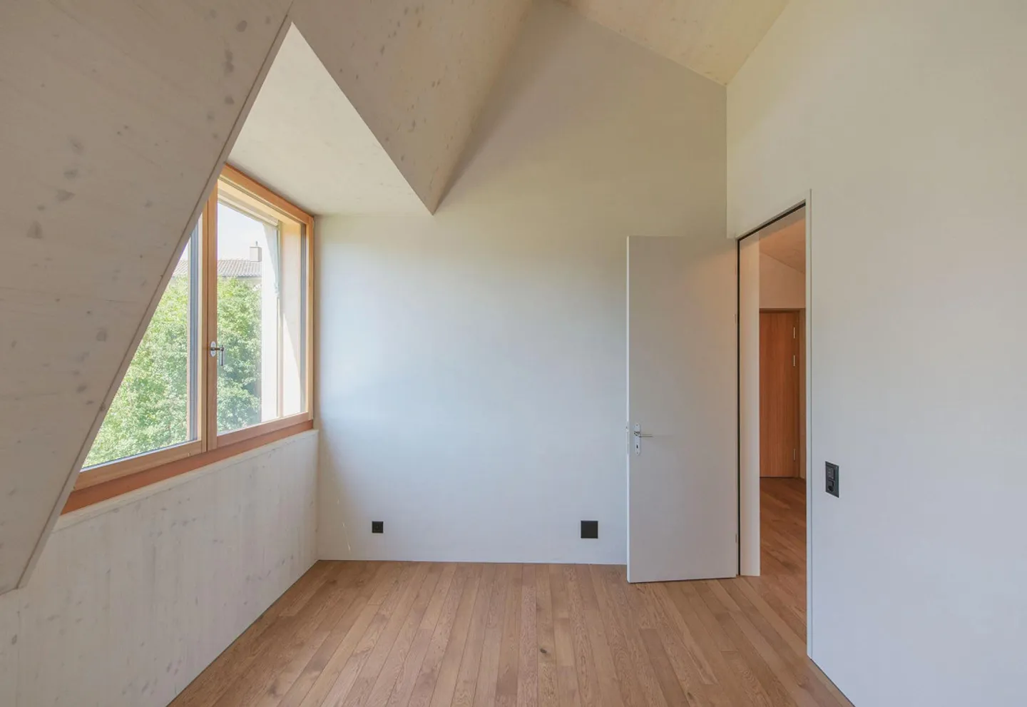 Appartamento attico esclusivo con vista da sogno - Foto 8 di 12