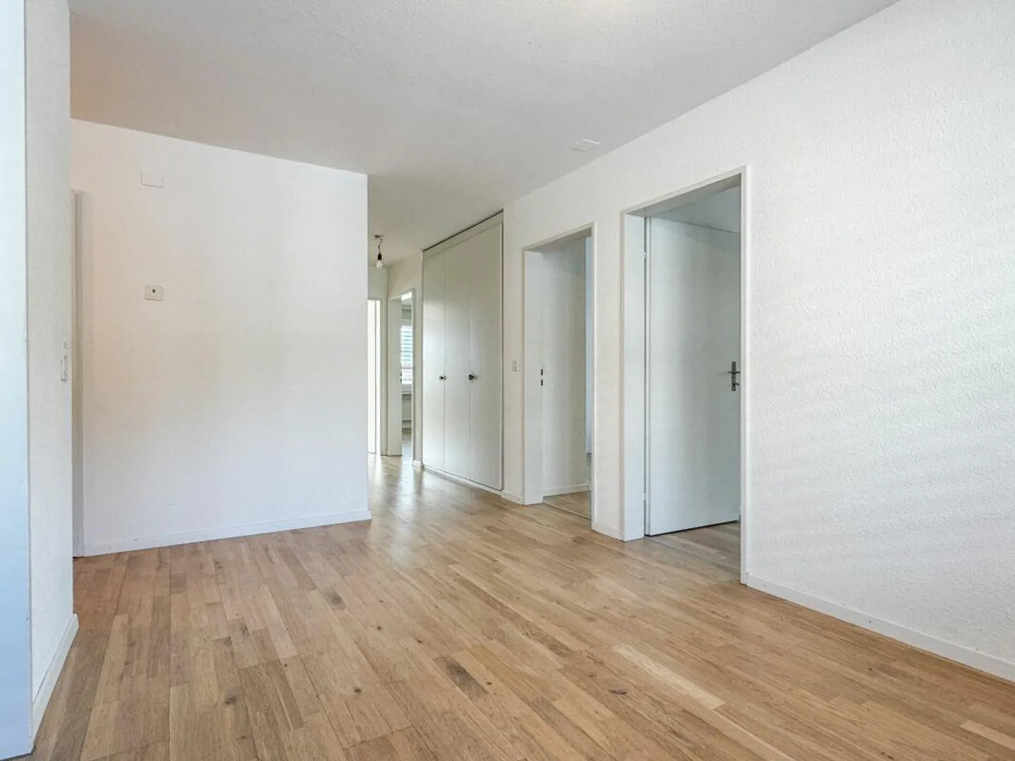 Appartamento 4.5 stanze con giardino - Foto 4 di 8