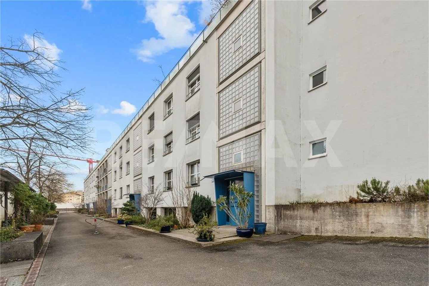 Quiet living in the city - Photo 8 of 8