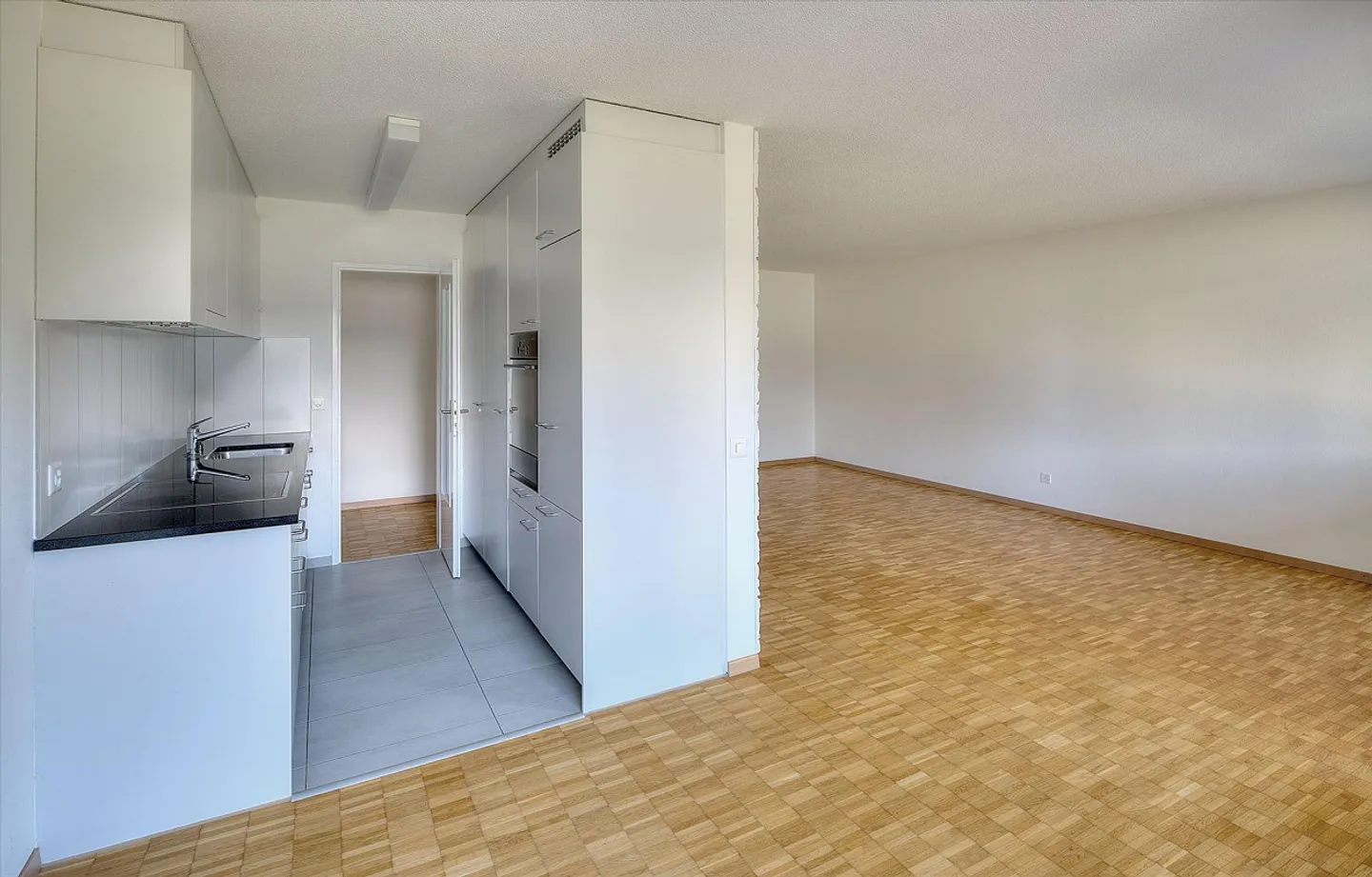 Hier fühlen Sie sich wohl - Mieten ohne Kaution! - Foto 3 von 9