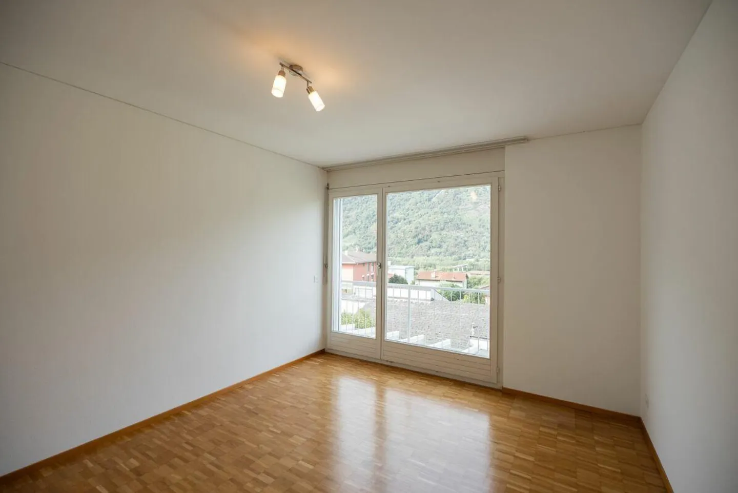 Occasion à ne pas manquer : nous vendons une jolie maison dans un quartier calme... - Photo 8 sur 17
