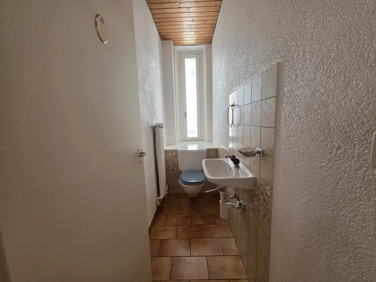 SCHÖNE WOHNUNG MIT KAMIN - Foto 9 von 10