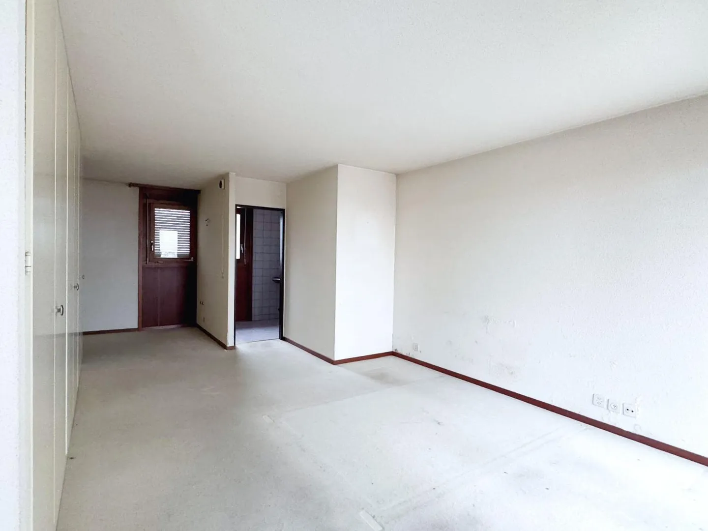 Dreigeschossige Wohnung von 180 m2 zur Renovierung in Nyon - Foto 11 von 13