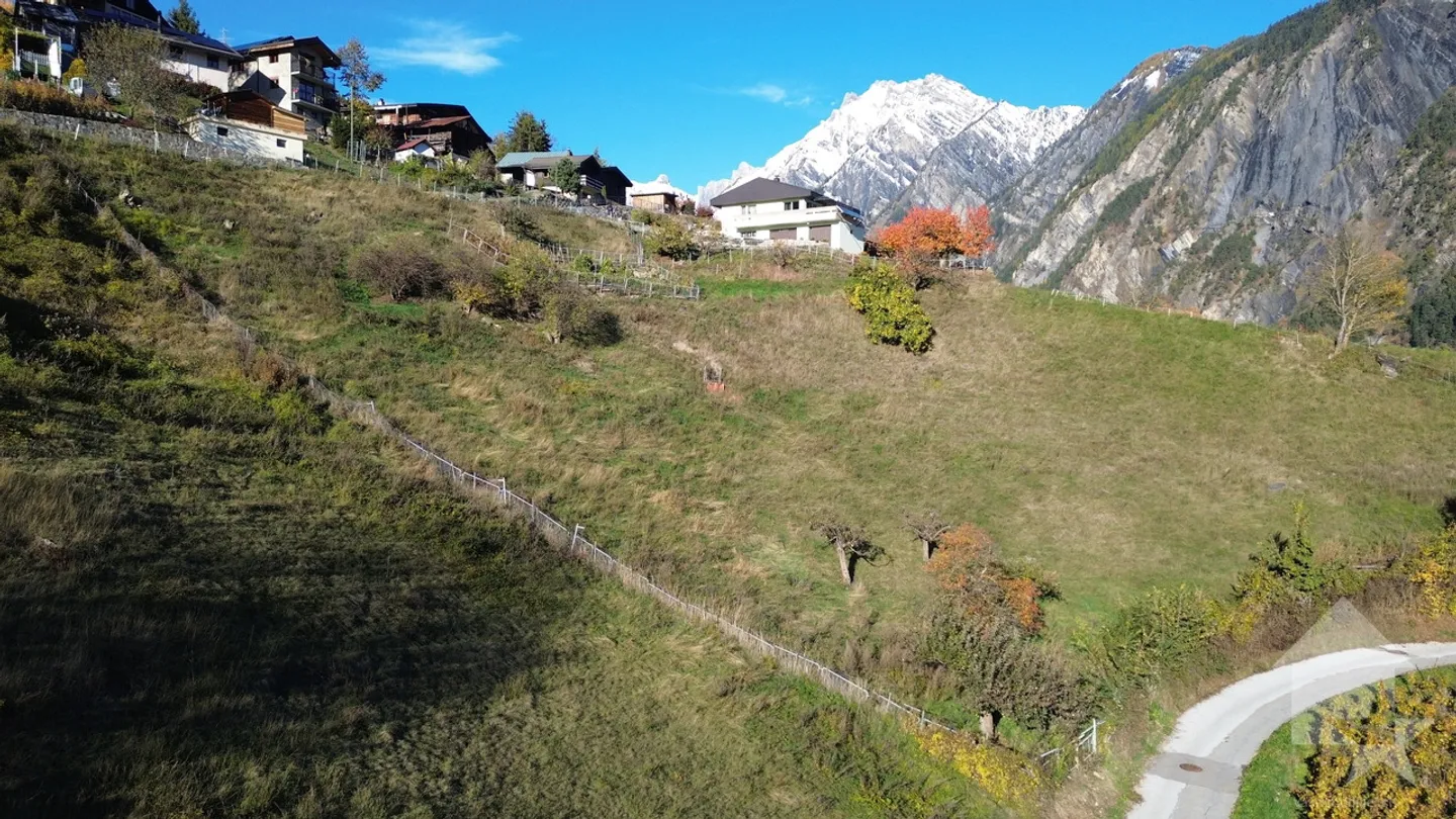 Terrain à vendre sur les hauts de Conthey avec une vue imprenable - Photo 7 sur 8