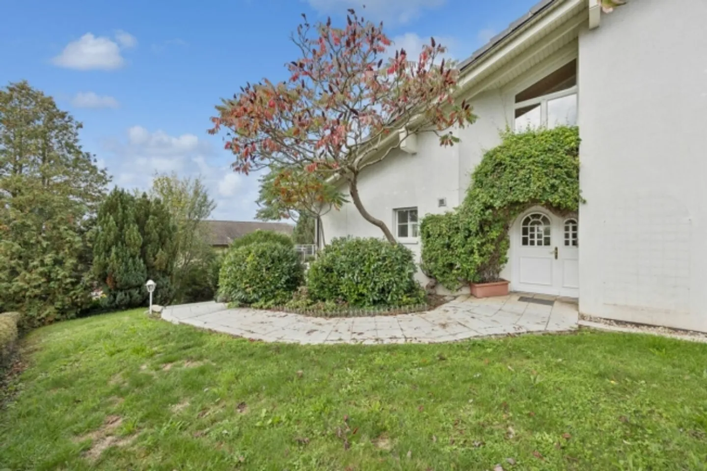 Ampia casa unifamiliare di 6,5 stanze con splendida vista panoramica - Foto 13 di 15
