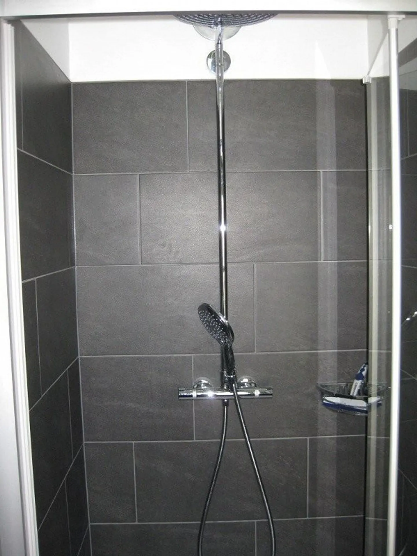 Recherche de locataire ! Appartement ancien dans le quartier populaire de Beaumont ! - Photo 8 sur 8