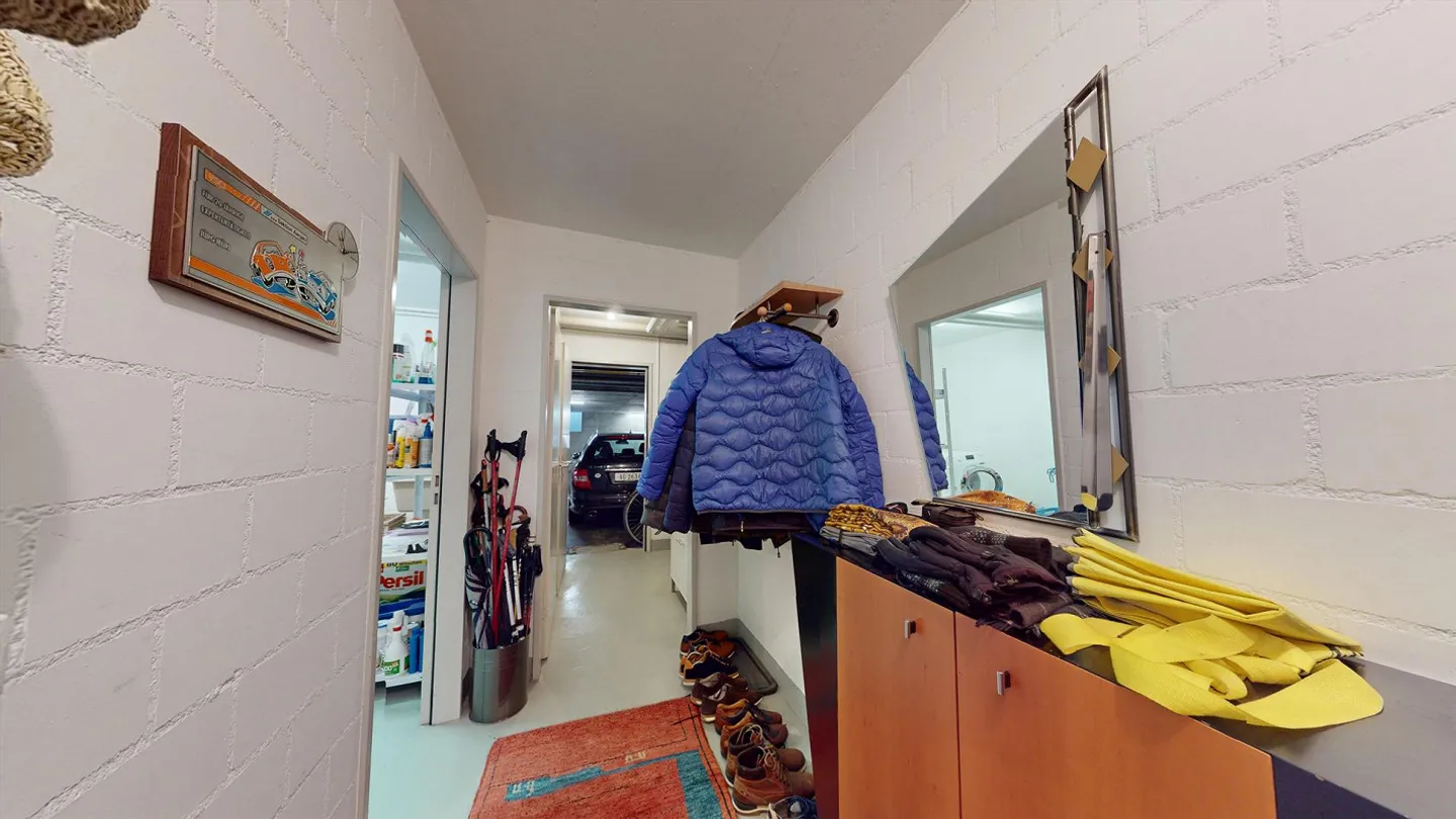 Casa di 4½ stanze / Casa a schiera – quasi in condizioni nuove per intenditori! - Foto 22 di 31