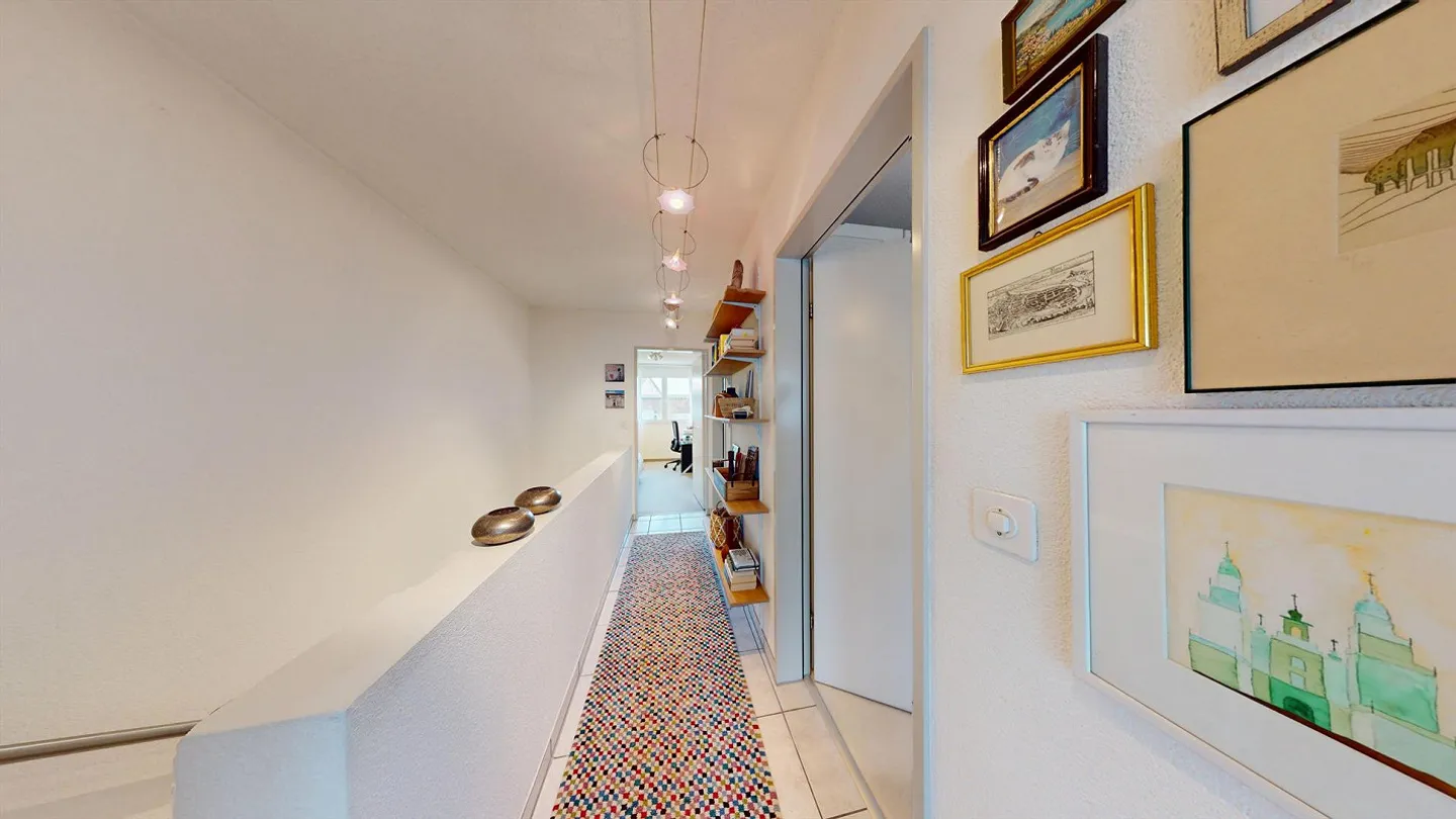 Casa di 4½ stanze / Casa a schiera – quasi in condizioni nuove per intenditori! - Foto 11 di 31