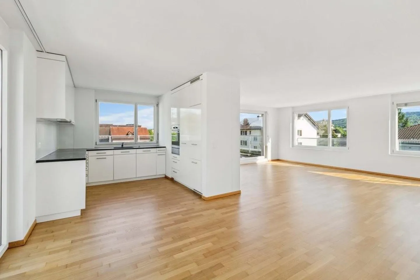 Moderne 2.5-Zimmerwohnung - Foto 2 von 4