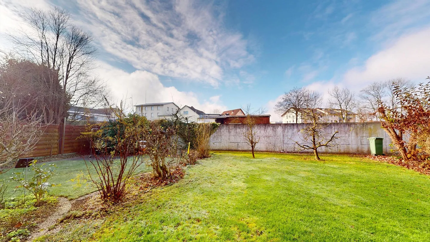 Casa di 4½ stanze / Casa a schiera – quasi in condizioni nuove per intenditori! - Foto 29 di 31
