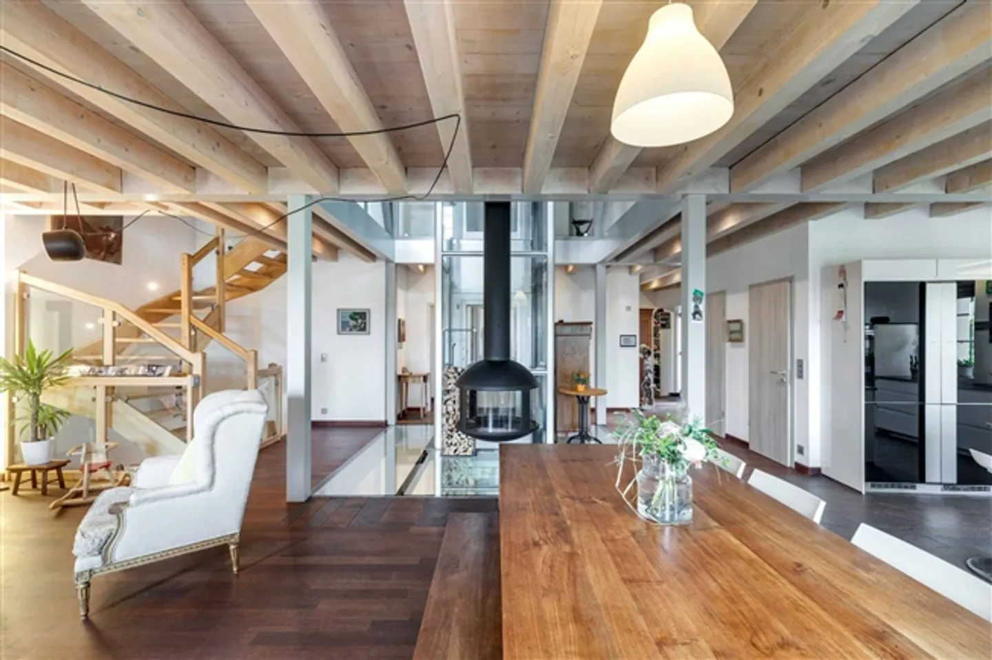 Extraordinary property with elevator in the heart of Montreux - Photo 3 of 11