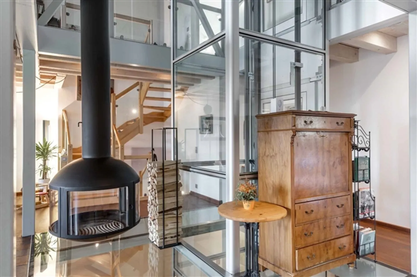 Extraordinary property with elevator in the heart of Montreux - Photo 4 of 11