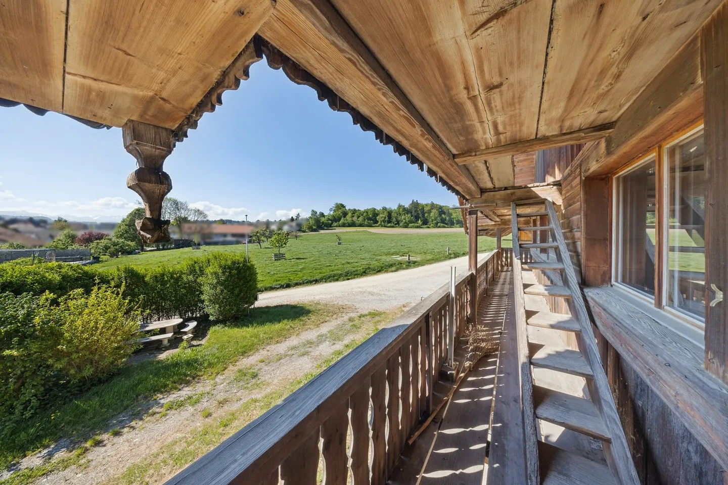 Fattoria con grande terreno e potenziale di sviluppo a Schmitten - Foto 6 di 6