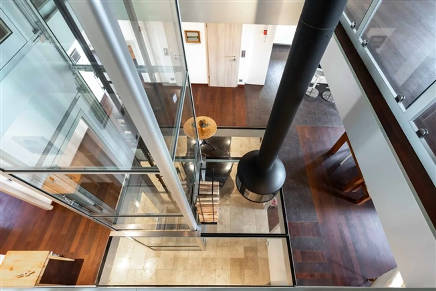 Extraordinary property with elevator in the heart of Montreux - Photo 1 of 11