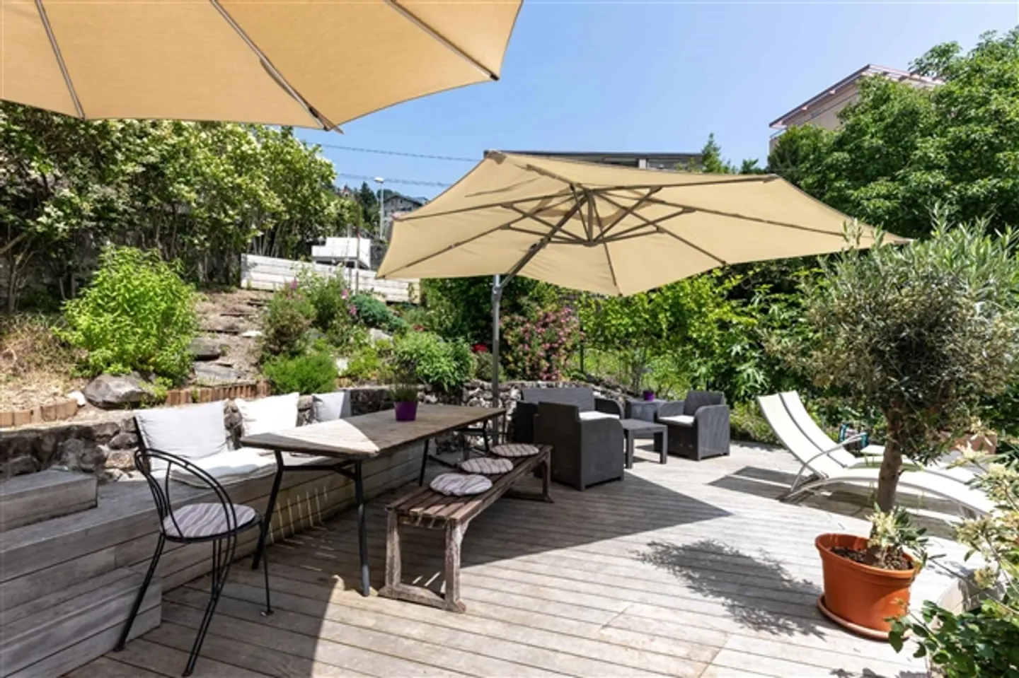 Extraordinary property with elevator in the heart of Montreux - Photo 6 of 11