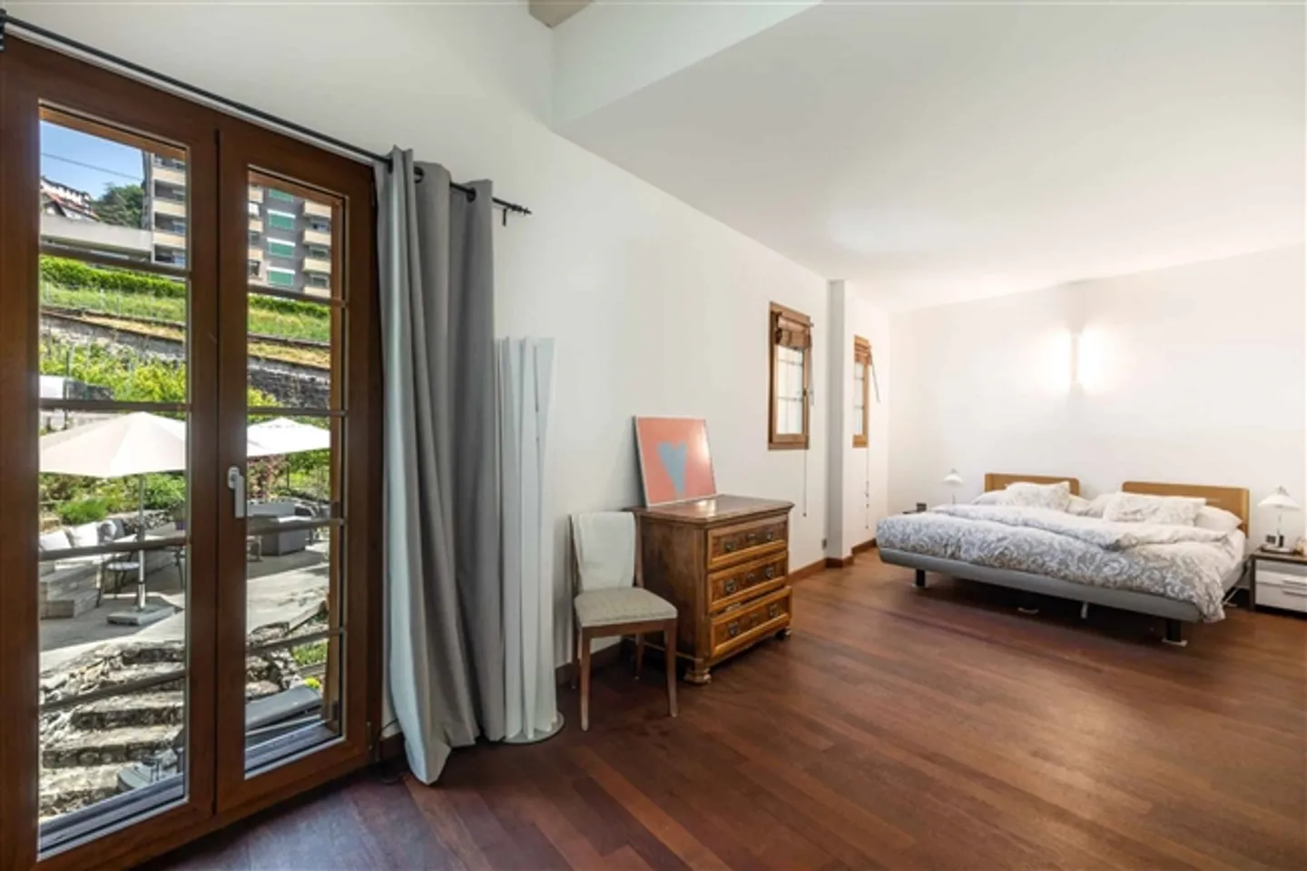 Extraordinary property with elevator in the heart of Montreux - Photo 7 of 11