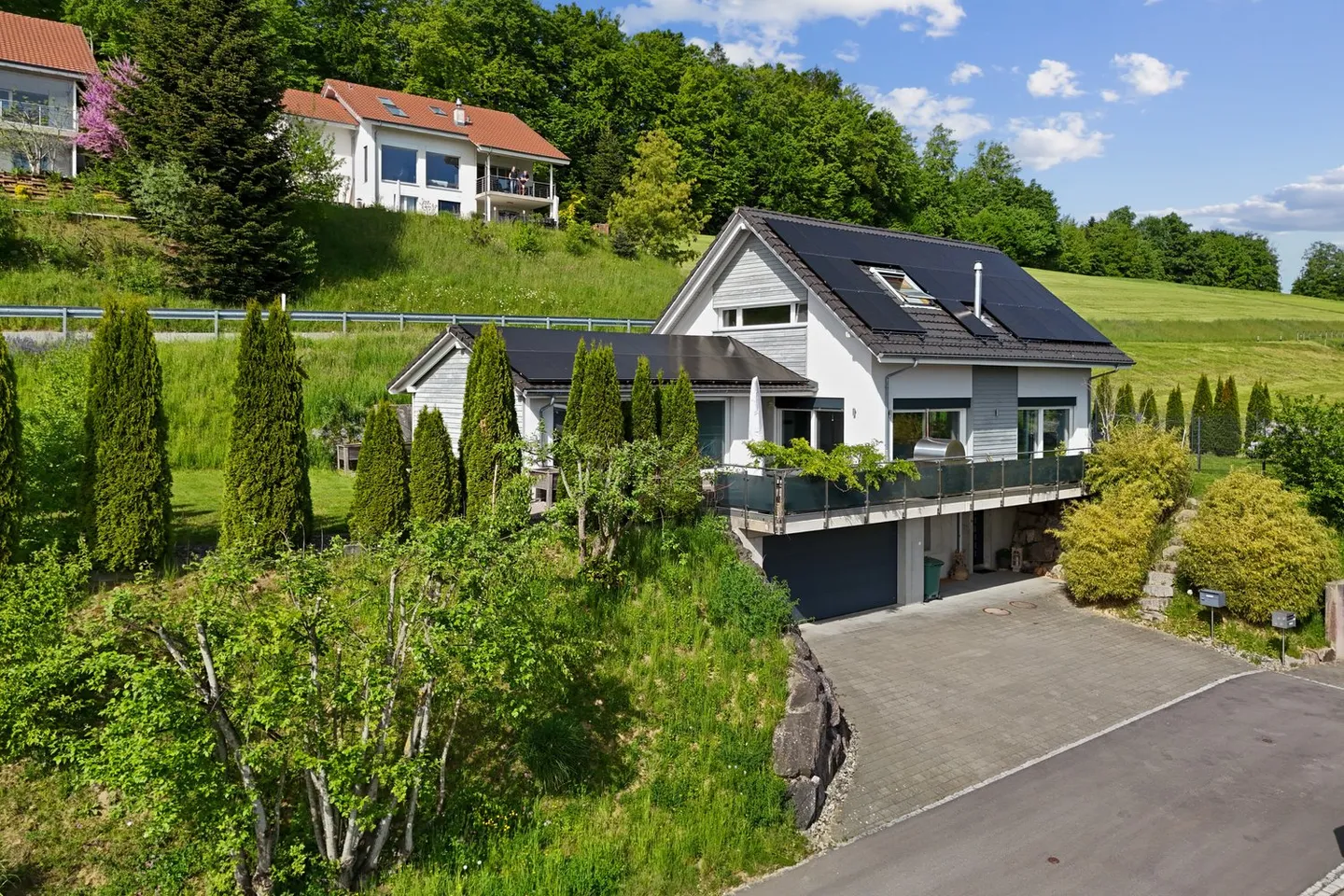 Dream single-family house with panoramic view in Wiliberg - Photo 2 of 16