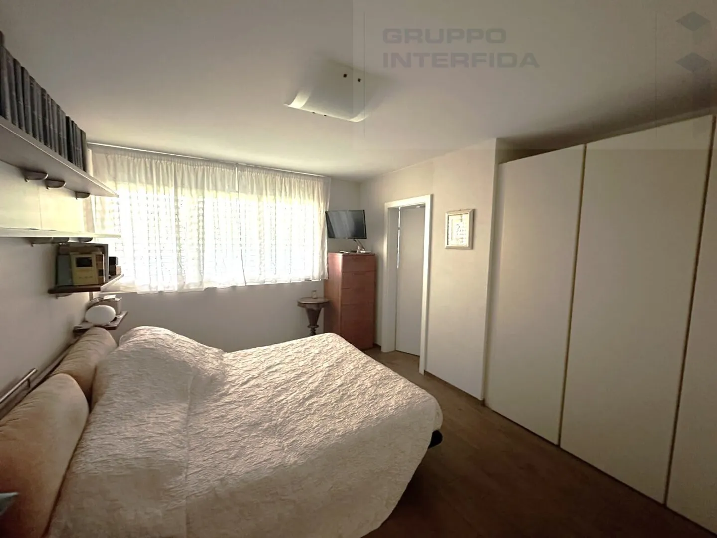 Spacious apartment with garden in exclusive residential complex - Photo 7 of 18