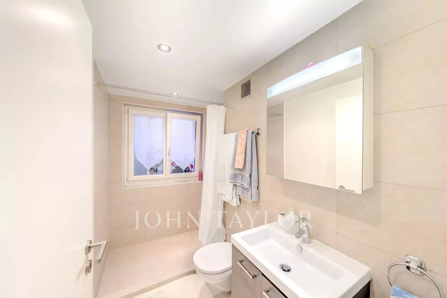 Appartamento duplex eccezionale in mansarda - Foto 9 di 11