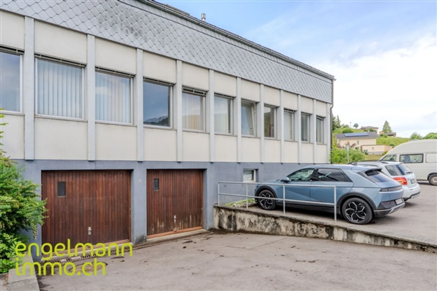 Locaux Commerciaux avec Garage - Photo 4 sur 12