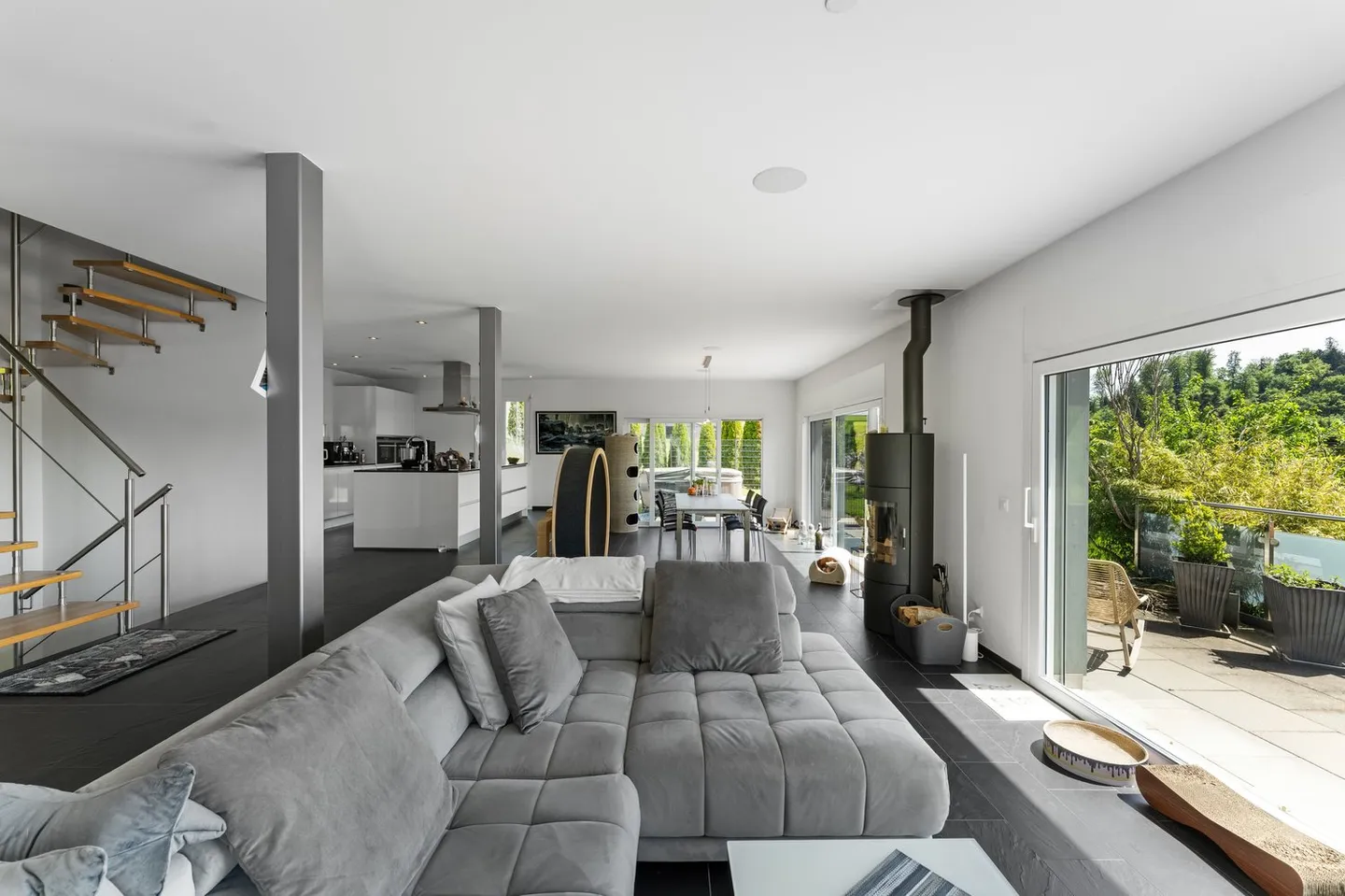 Dream single-family house with panoramic view in Wiliberg - Photo 9 of 16