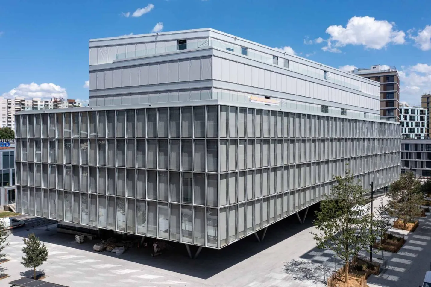 Bureaux de classe exceptionnelle de 468m² au cœur du Quartier de l'Étang - Photo 7 sur 12