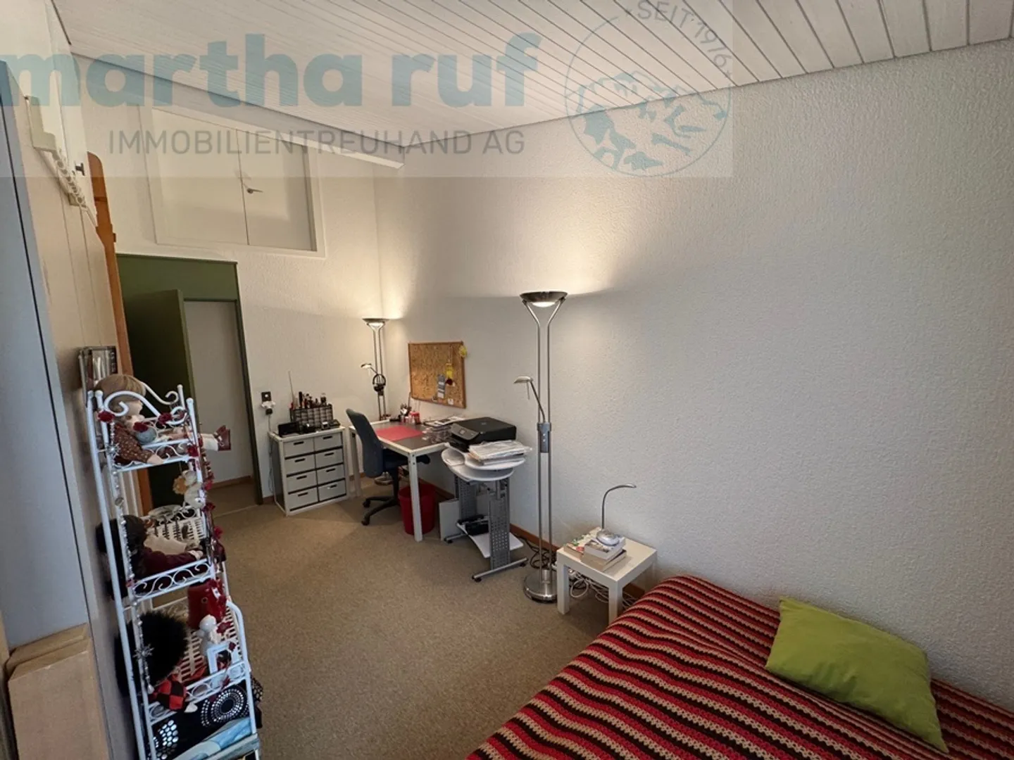 Maison de milieu 4.5 pièces adaptée aux familles - Photo 9 sur 11