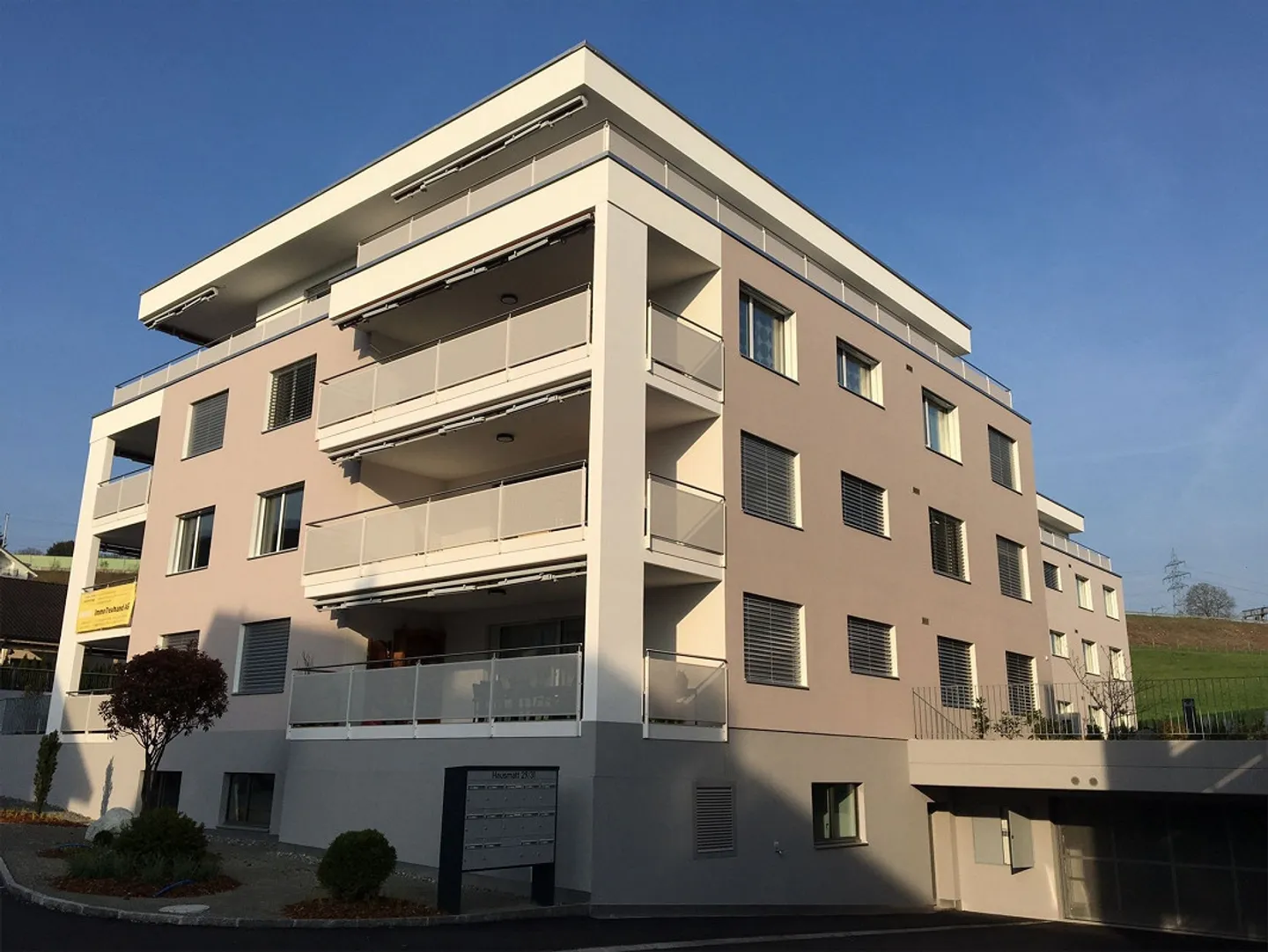 Moderne 4.5 Zimmer-Wohnung - Foto 6 von 8