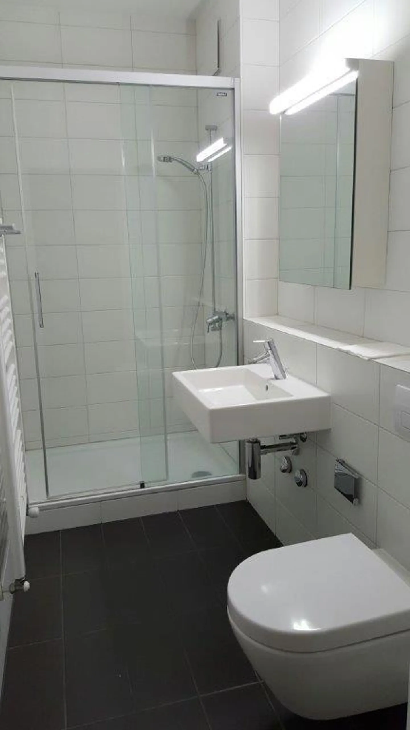 Beautiful 3.5-room apartment in the city center - first rent net free - Photo 5 of 6