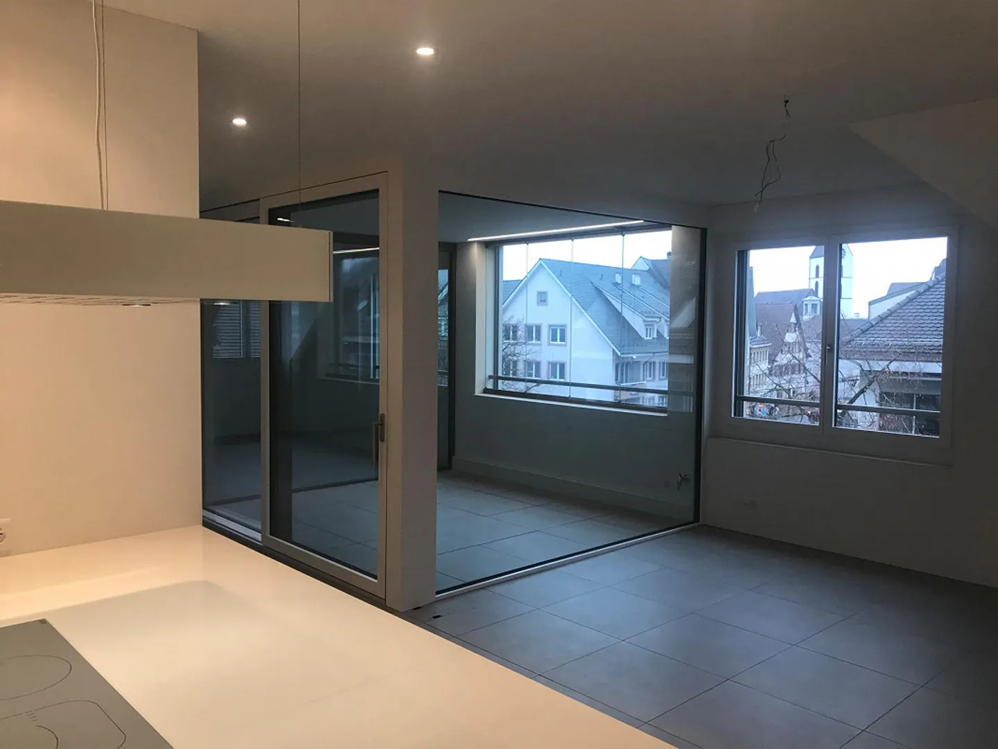 Moderne Dachwohnung mit ca. 182 m2 an gesuchter Wohnlage in Riehen/BS - Foto 6 von 15