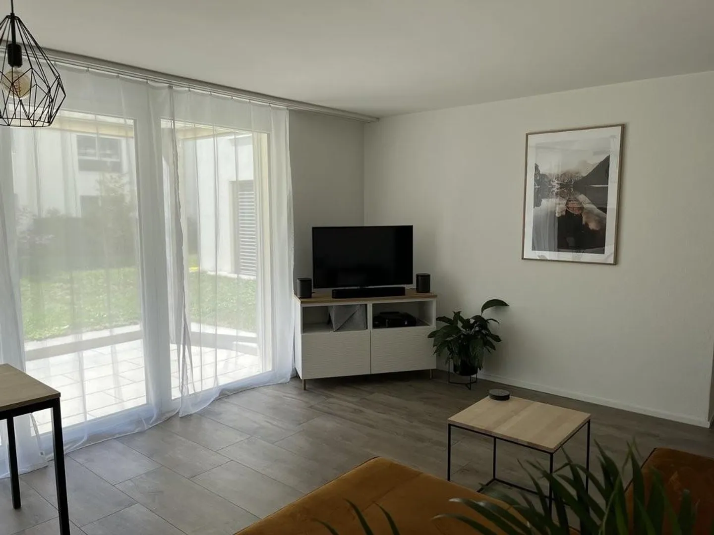 Vivere moderno vicino all'Aare - Foto 2 di 9