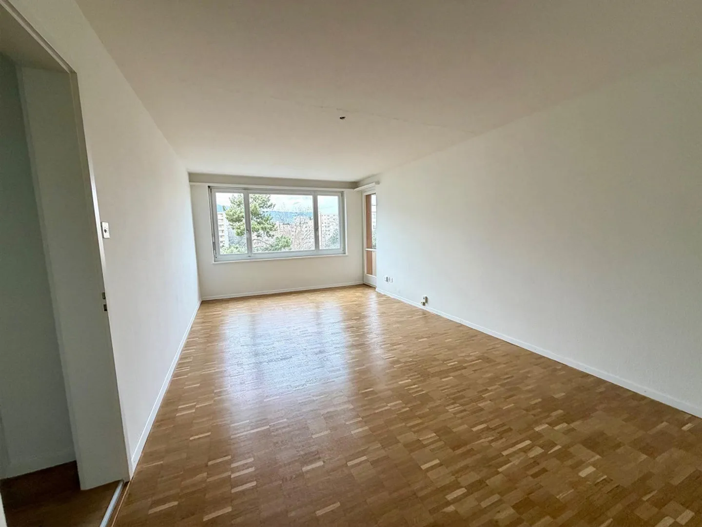 Distretto 3 | Posizione centrale e privilegiata | Tutto ciò di cui hai bisogno - Foto 4 di 7