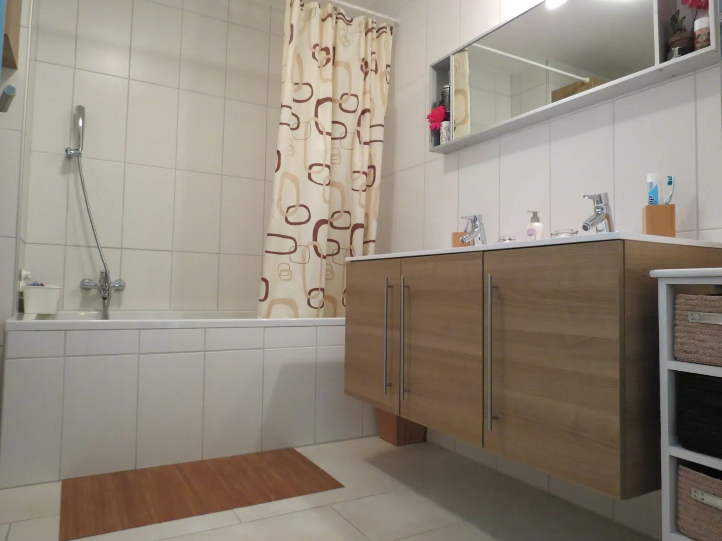 St-Imier, superbe appartement de 5.5 pièces au rez - Foto 2 di 5