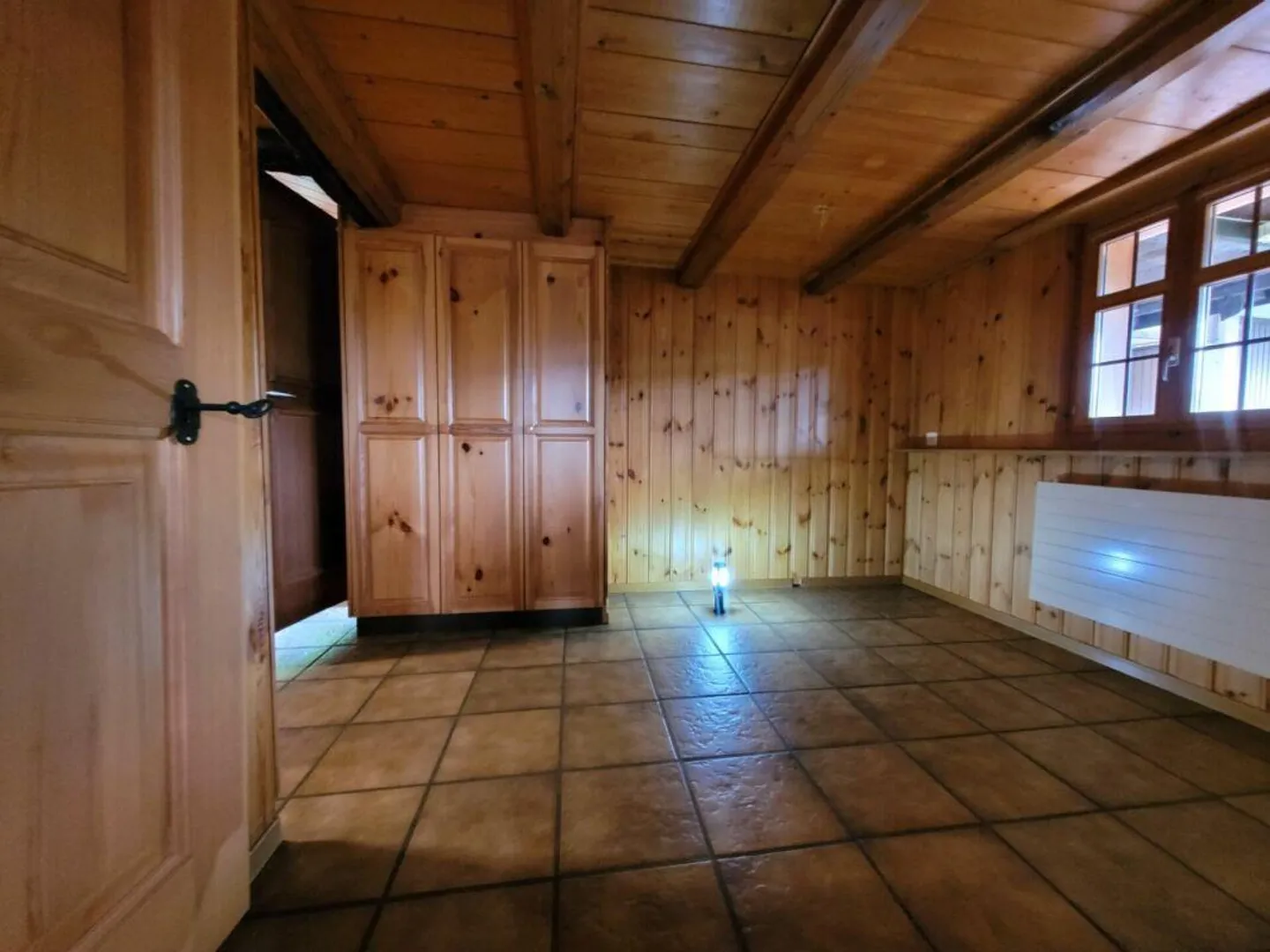 Charming 3.5 Maisonette Apartment on the Ground Floor with Rustic Flair - Photo 9 of 14